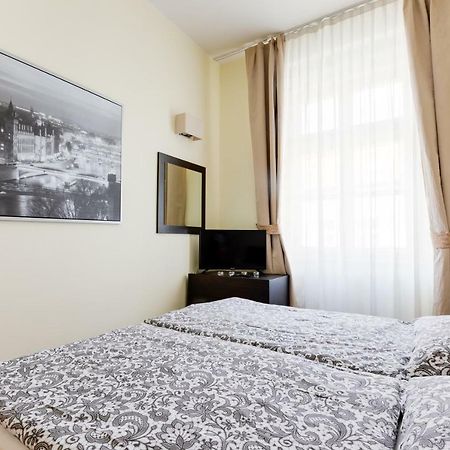 Apartment Halkova 5 Prague Ngoại thất bức ảnh