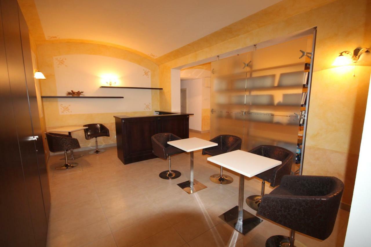 Apartment Halkova 5 Prague Ngoại thất bức ảnh