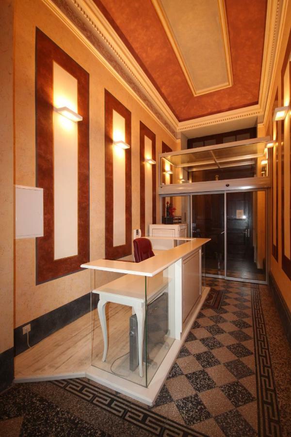 Apartment Halkova 5 Prague Ngoại thất bức ảnh