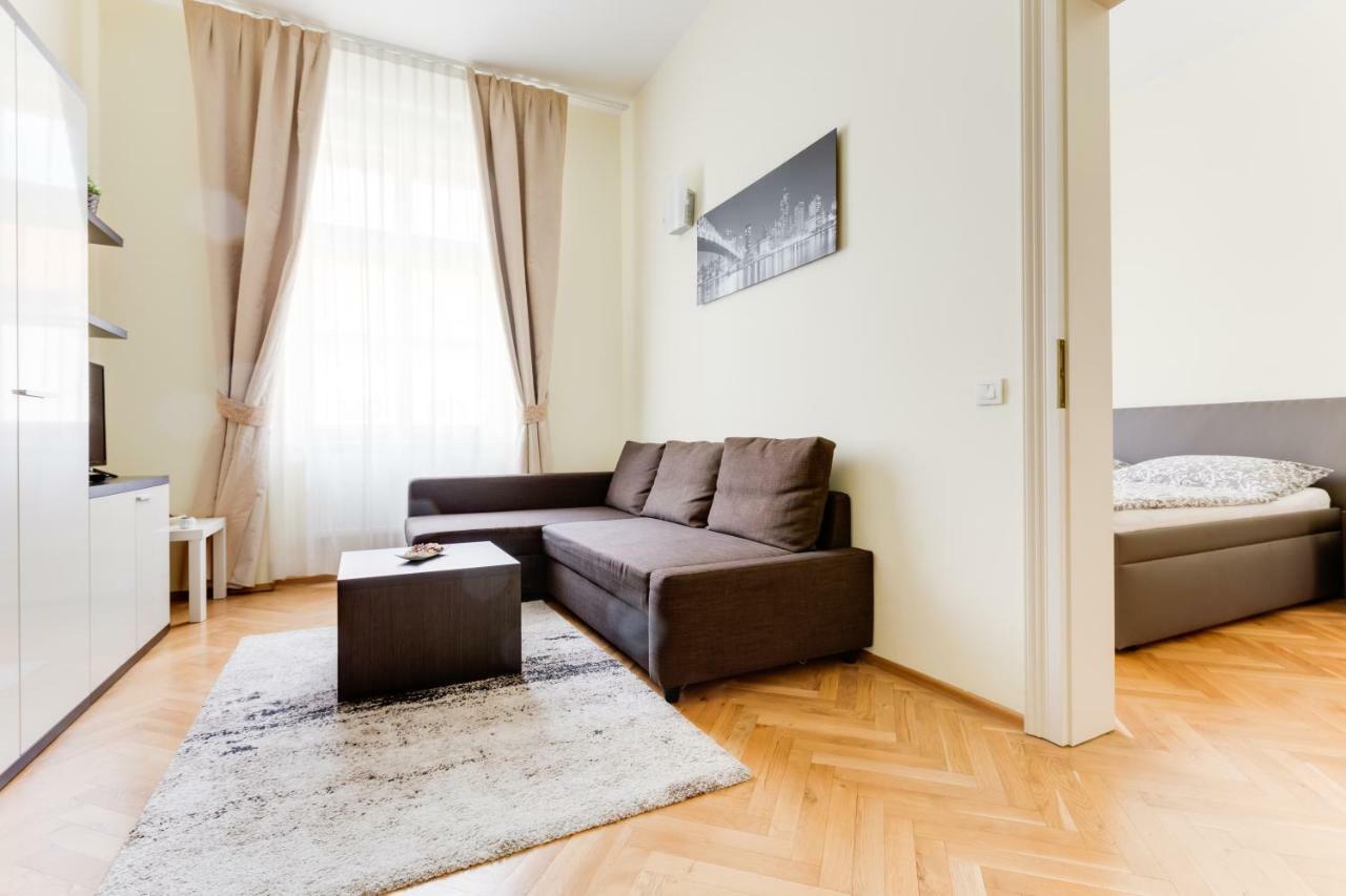 Apartment Halkova 5 Prague Ngoại thất bức ảnh
