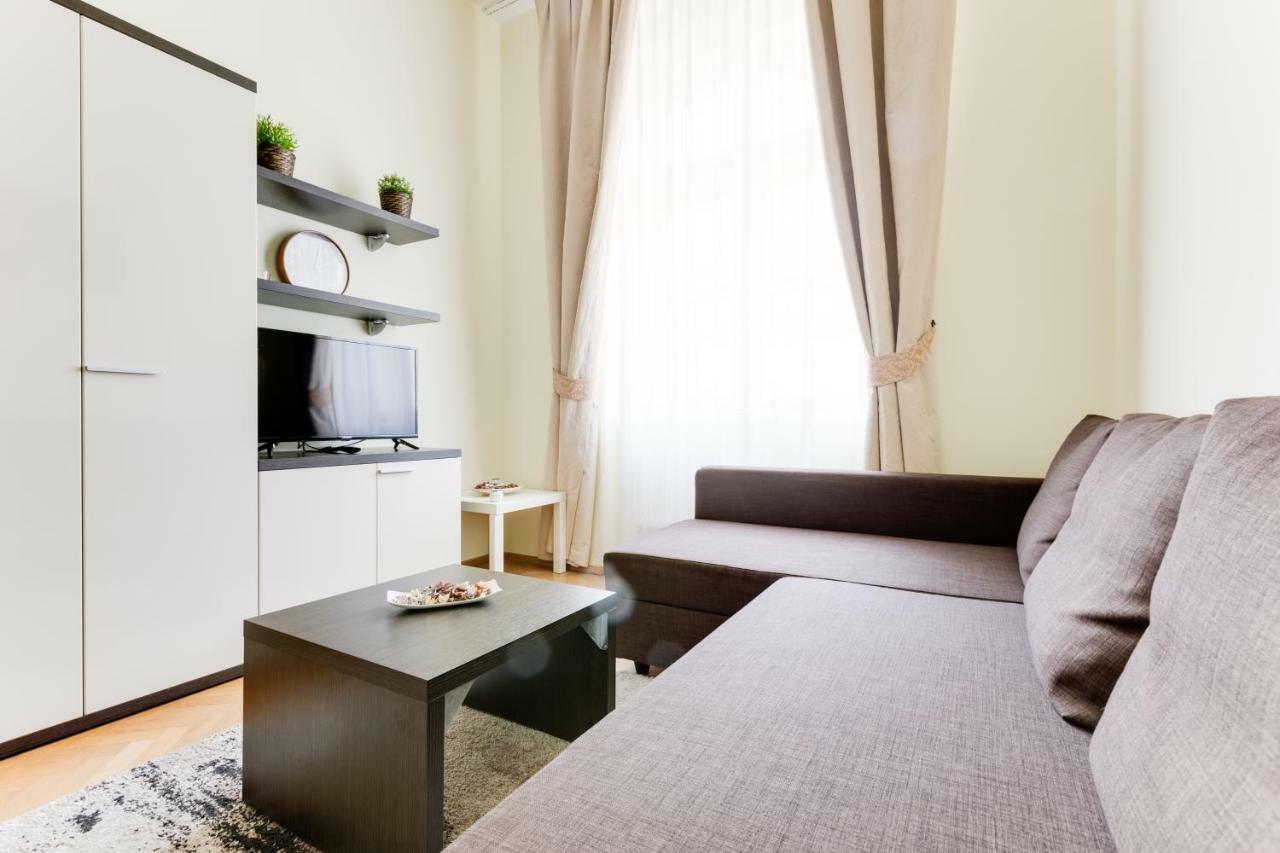 Apartment Halkova 5 Prague Ngoại thất bức ảnh
