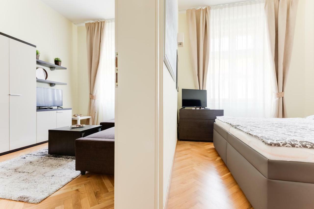 Apartment Halkova 5 Prague Ngoại thất bức ảnh